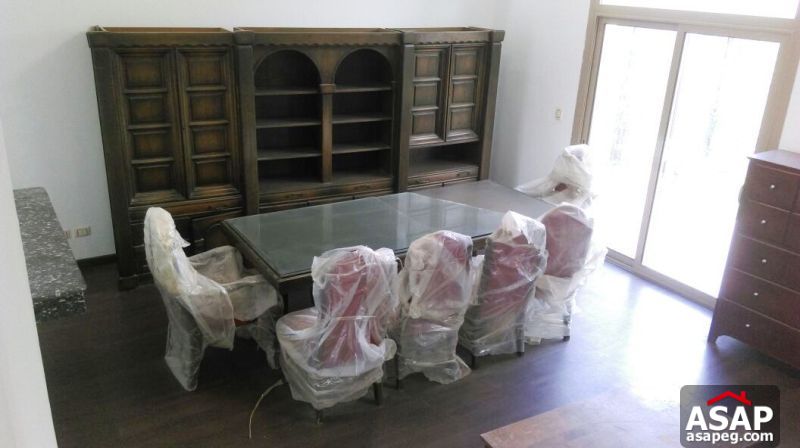 Town House for Rent in Allegria