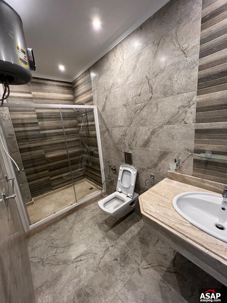 Apartment with Lake View for Rent in Lake View Residence Apartment with Lake View for Rent in Lake View Residence