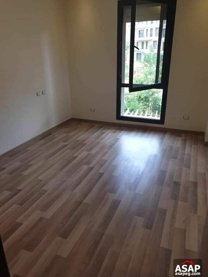 Duplex with Garden for Rent in Eastown Duplex with Garden for Rent in Eastown