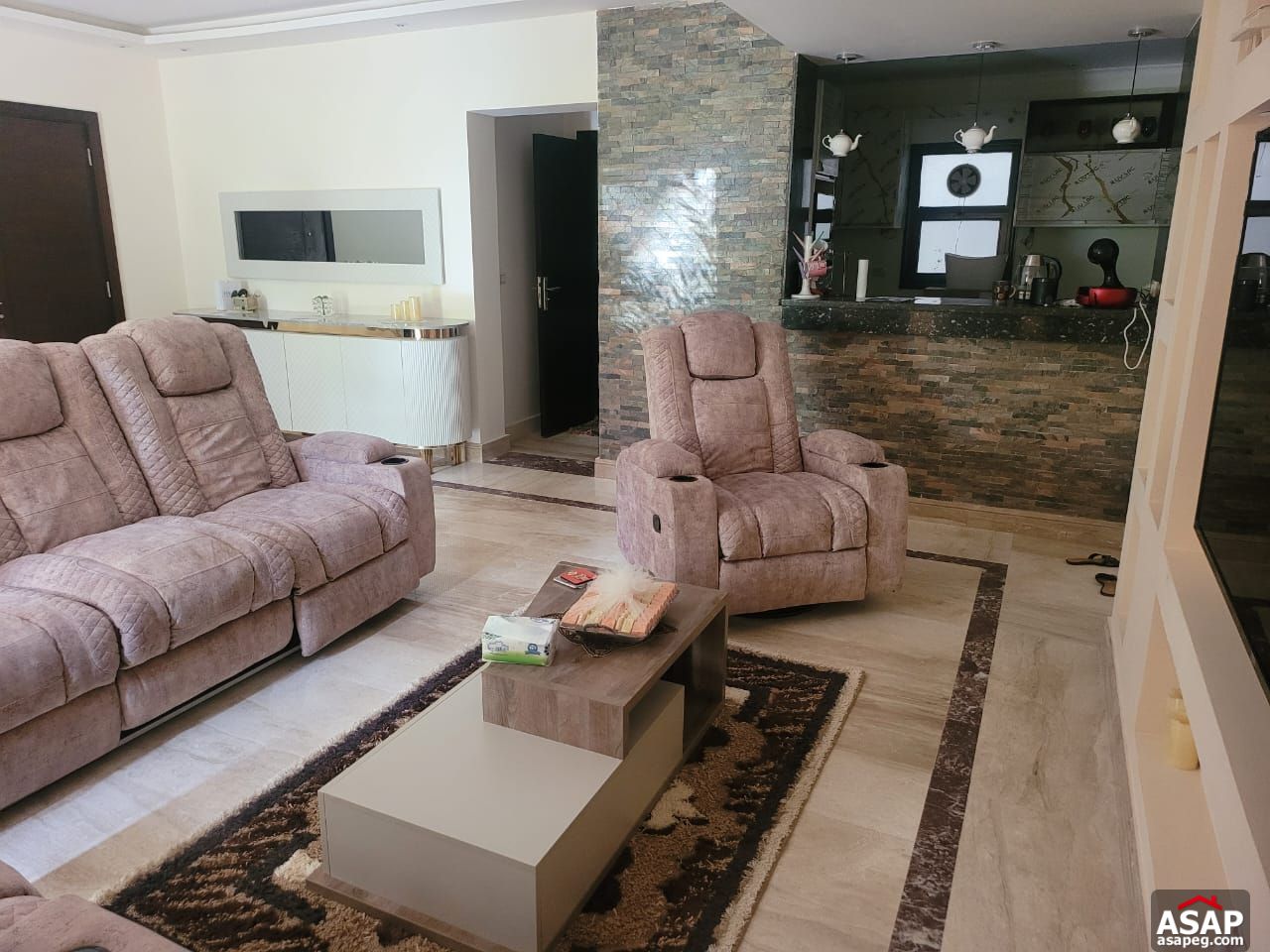 Ground Floor for Sale in Eastown Sodic