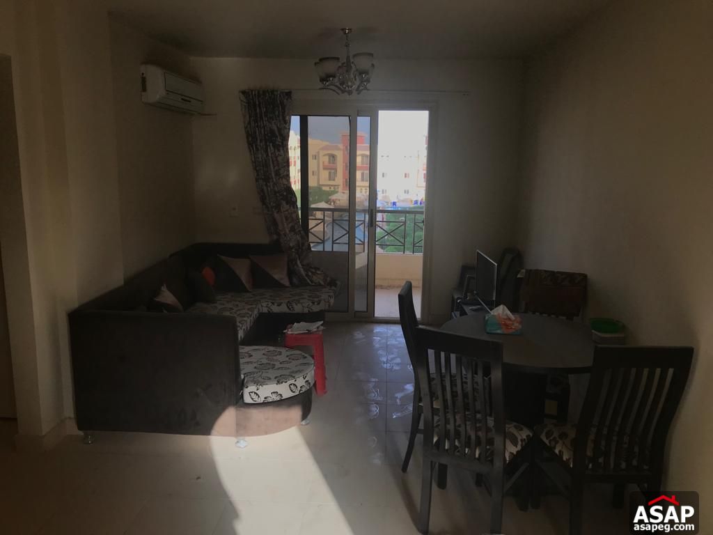 Chalet Furnished for sale in La Sirena red carpet