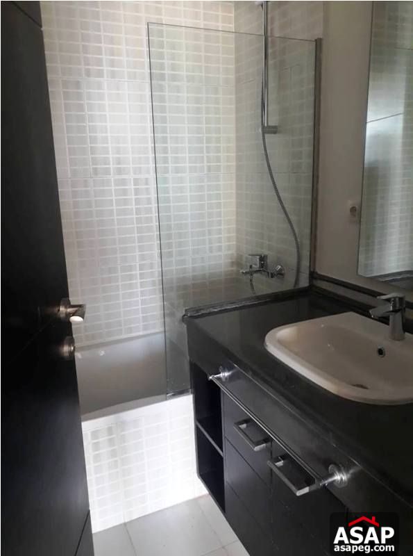 Apartment with Pool View in Uptown Cairo Apartment with Pool View in Uptown Cairo