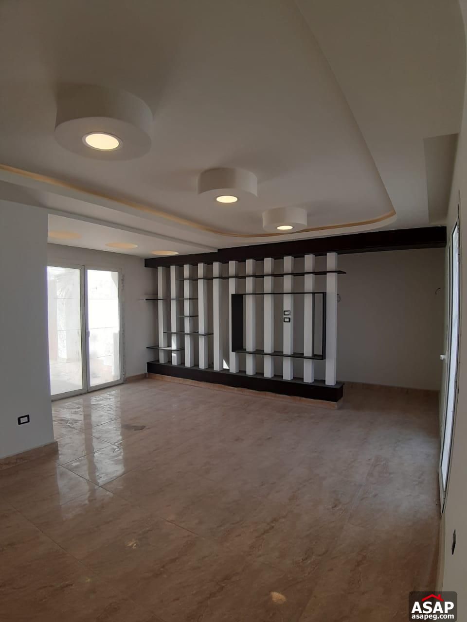 Villa for Rent in Hyde Park Villa for Rent in Hyde Park