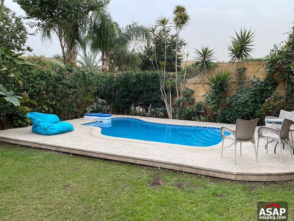 Twin House with Swimming Pool for Rent in Bellagio