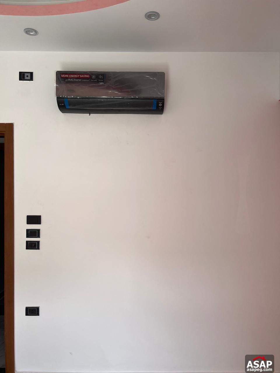 Apartment for Rent in Hyde Park Compound