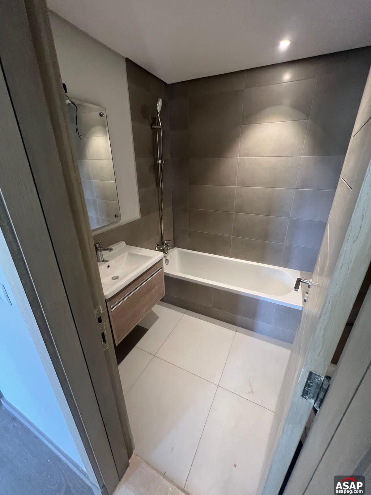 Rent Apartment in Mivida Compound Rent Apartment in Mivida Compound