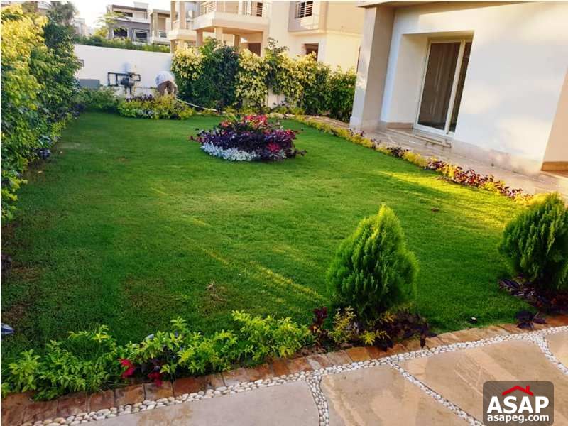 Stand Alone Villa with Lake View in Cairo Festival City