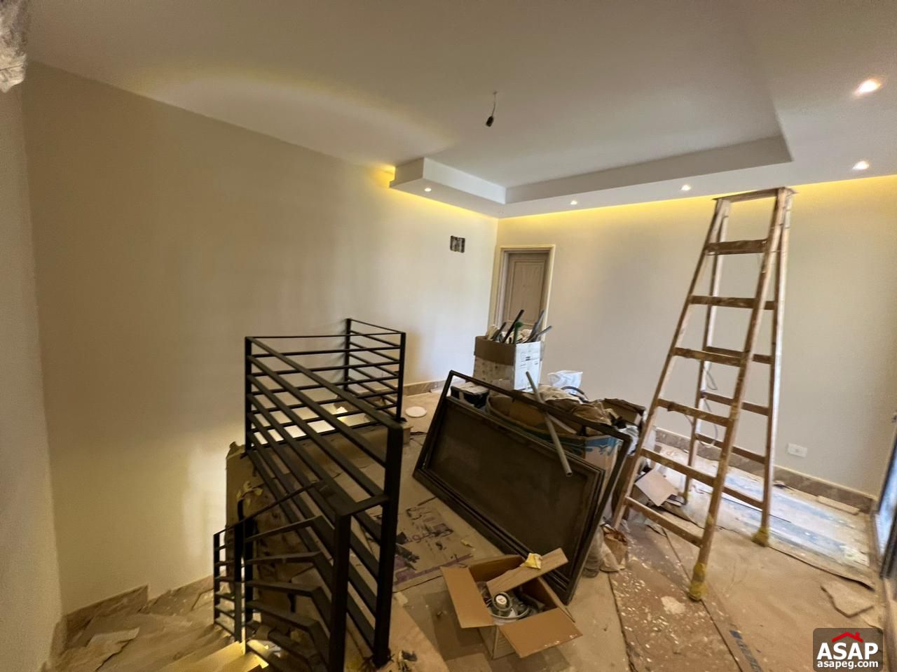 Semi Furnished Duplex with Garden for Rent in Eastown