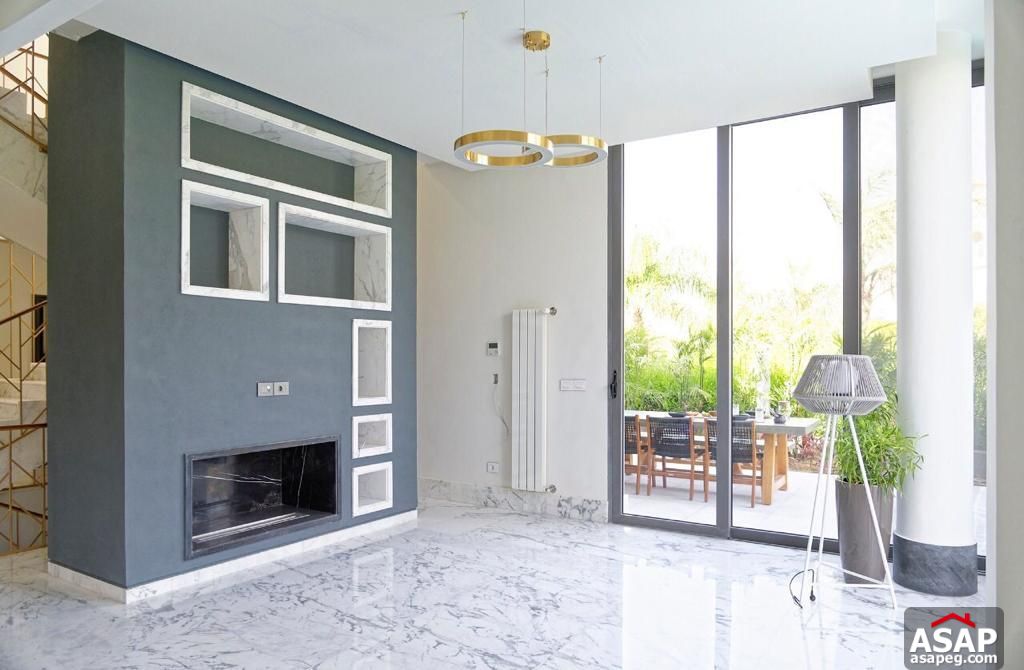 Villa with Swimming Pool for Rent in Sun City Compound Villa with Swimming Pool for Rent in Sun City Compound