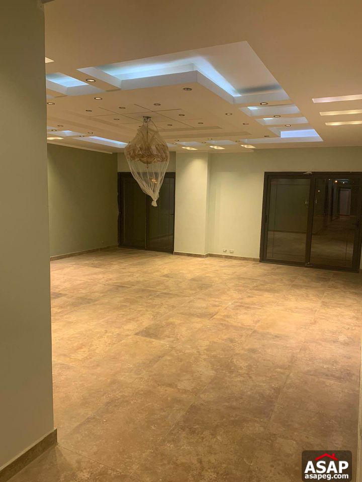 Apartment for Rent in West Golf Apartment for Rent in West Golf