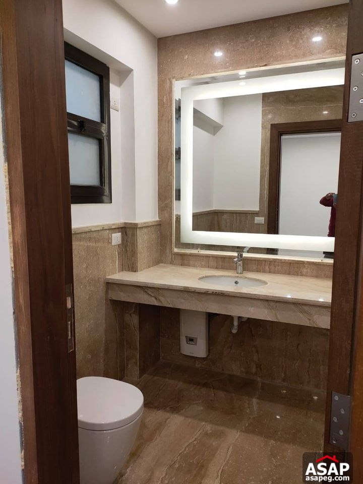 Ground Floor 263m for Rent in Eastown Compound