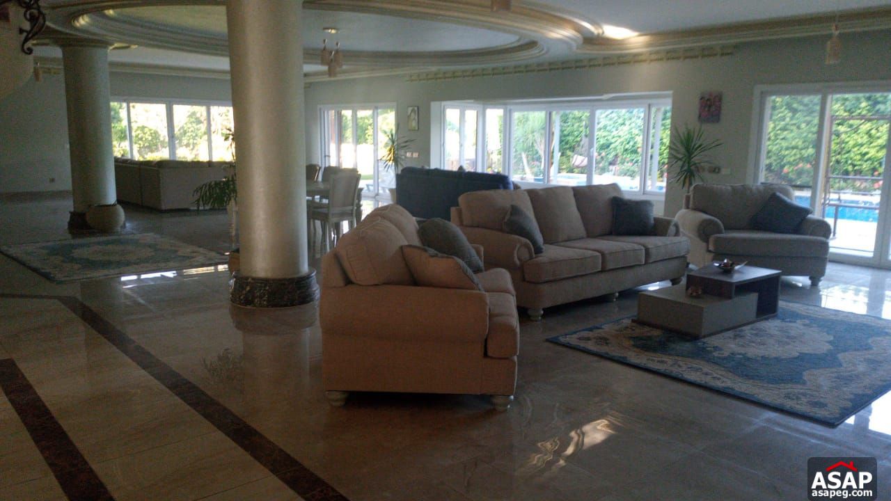 Villa with Swimming Pool for Rent in El Rabwa Compound