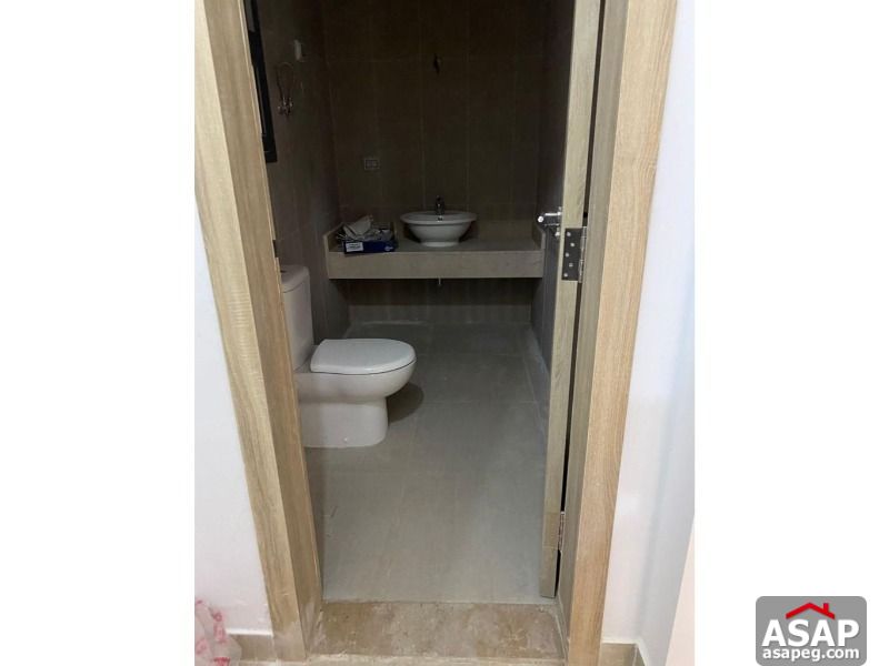 Finished Apartment for Sale in Fifth Square Finished Apartment for Sale in Fifth Square