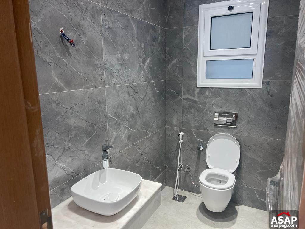 Apartment with Park View for Rent in Mountain View I City Apartment with Park View for Rent in Mountain View I City