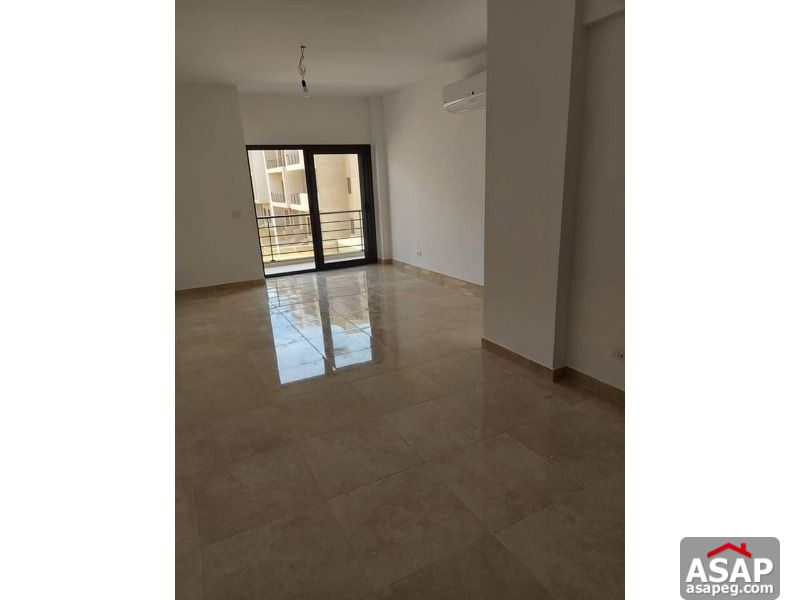 Finished Apartment for Sale in Fifth Square Finished Apartment for Sale in Fifth Square