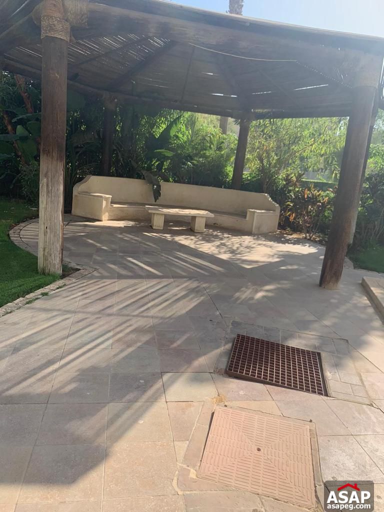 Stand Alone with Swimming Pool for Sale in Lake View Stand Alone with Swimming Pool for Sale in Lake View