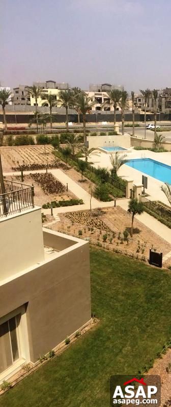 Apartment with Pool View in Uptown Cairo