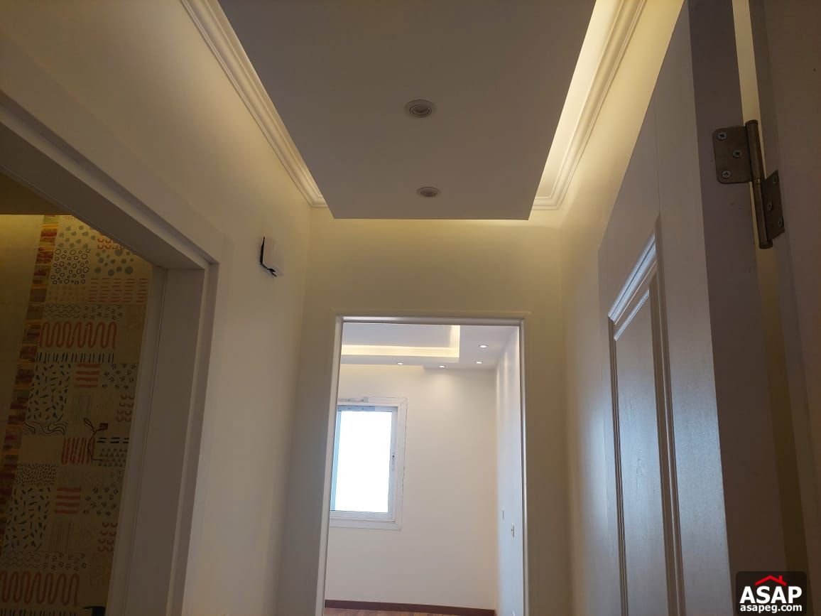 Studio for Sale in Hyde Park Compound Studio for Sale in Hyde Park Compound