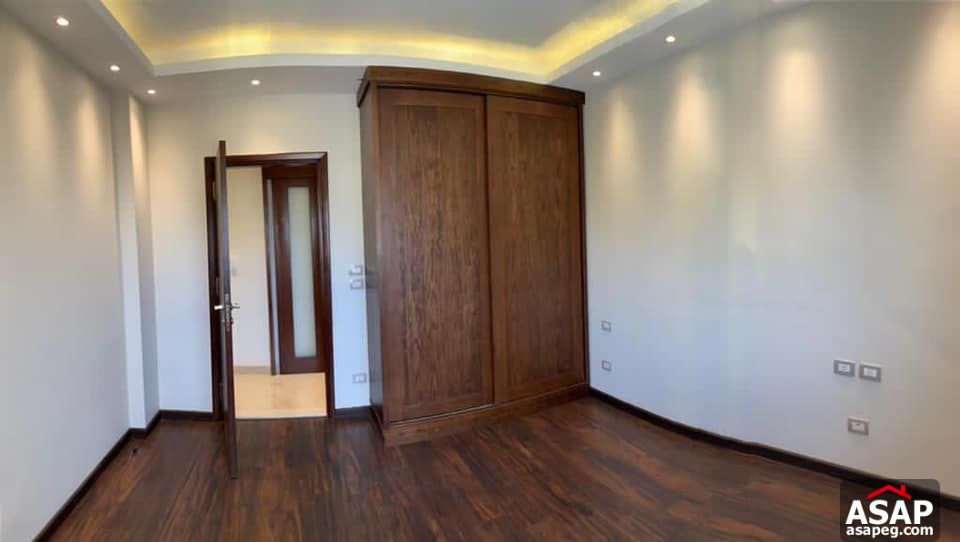 Apartment for Rent in Westown Compound Apartment for Rent in Westown Compound