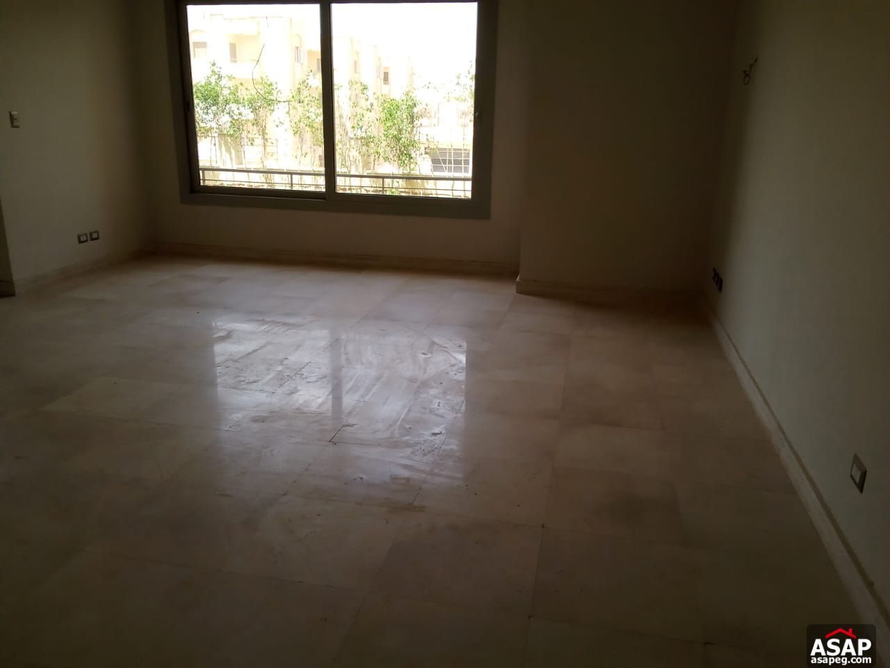 Ground Floor for Rent in Village Gate Ground Floor for Rent in Village Gate