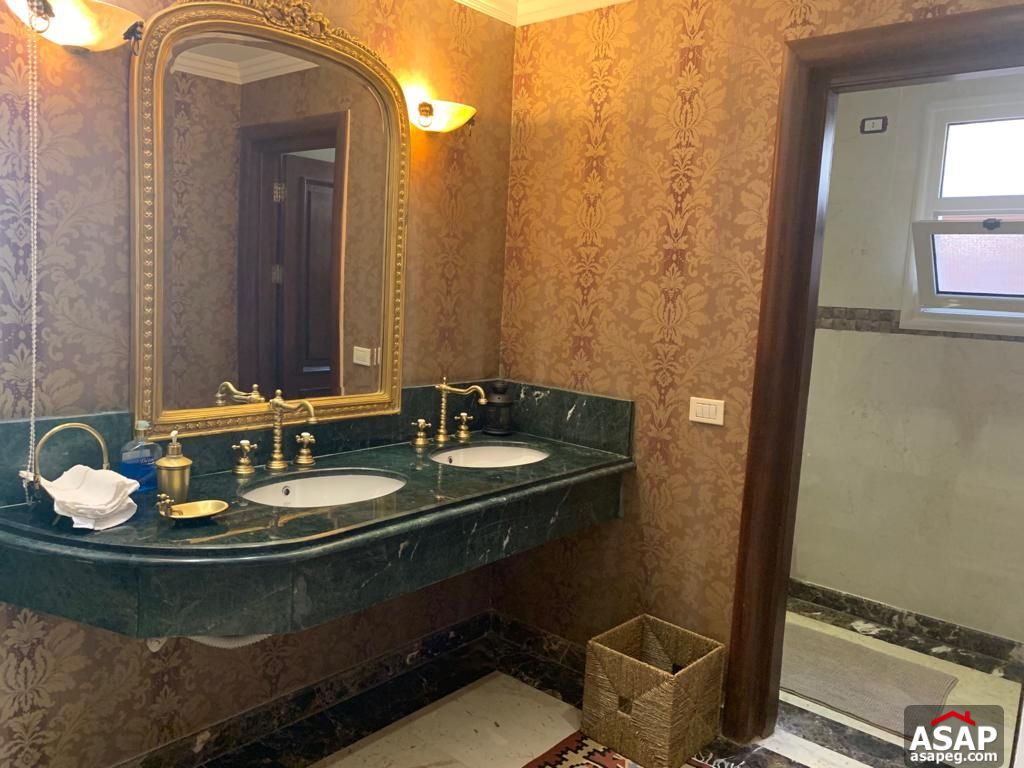 Stand Alone Villa with Swimming Pool in Bellagio