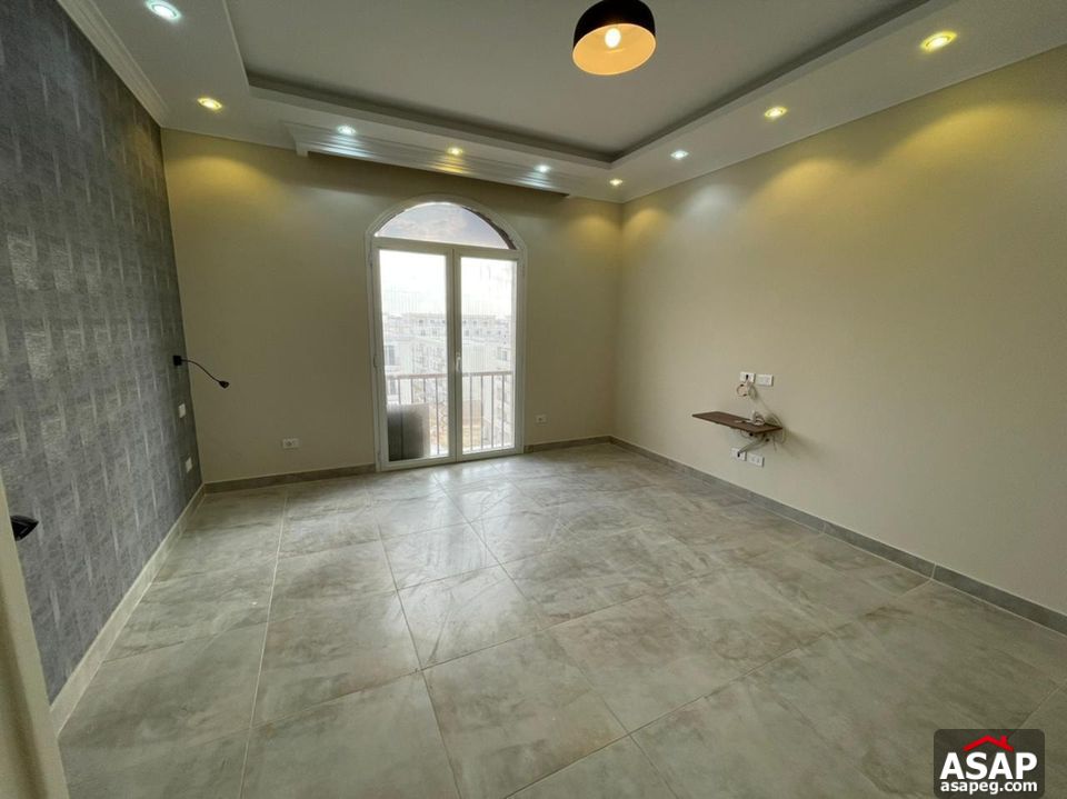 Apartment for Rent in Hyde Park Compound