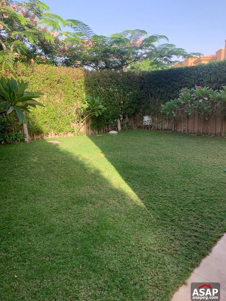 Town House for Rent in La Nouva Vista Compound Town House for Rent in La Nouva Vista Compound