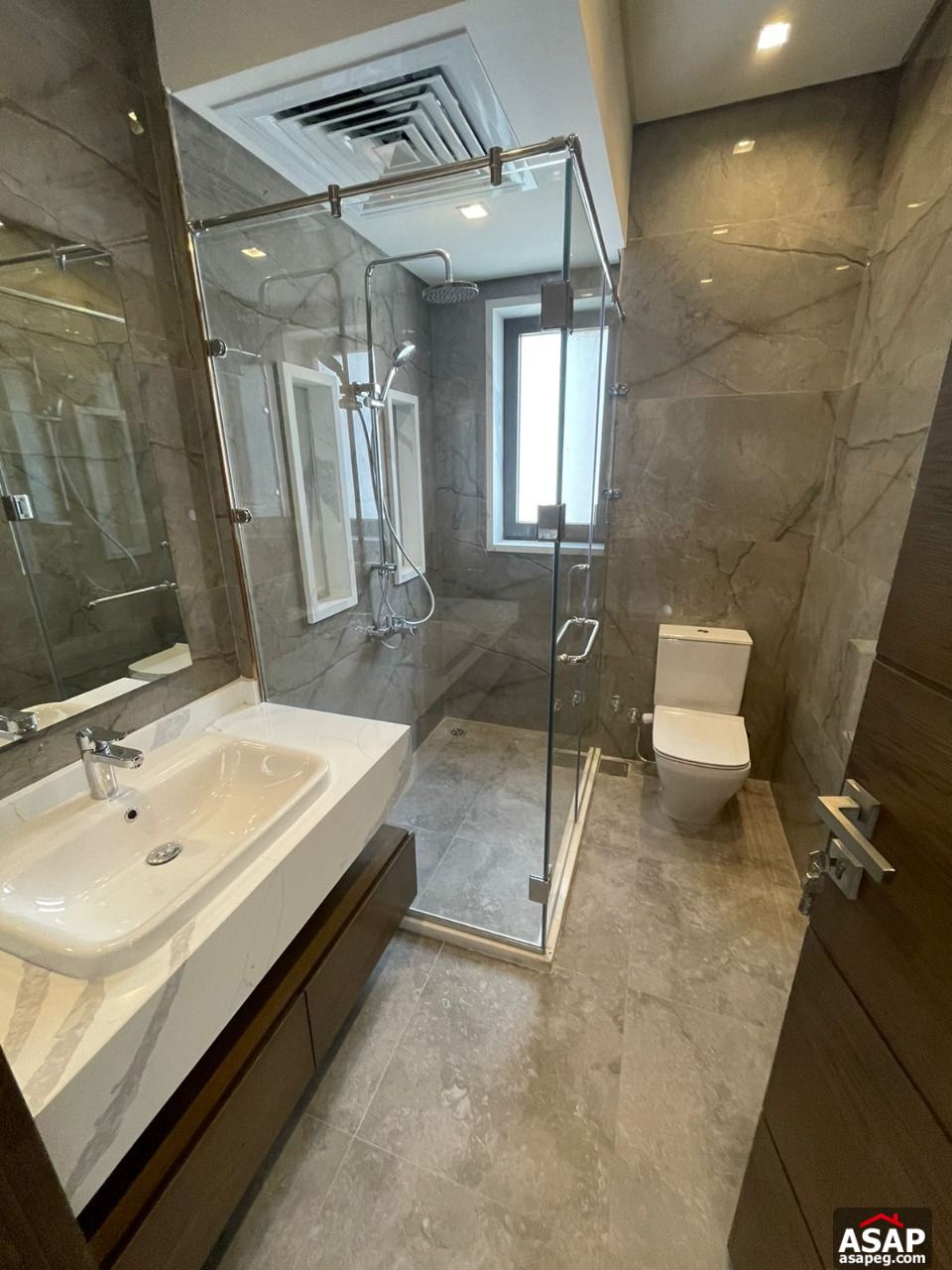 Semi Furnished Apartment for Rent in Lake View Residence Semi Furnished Apartment for Rent in Lake View Residence