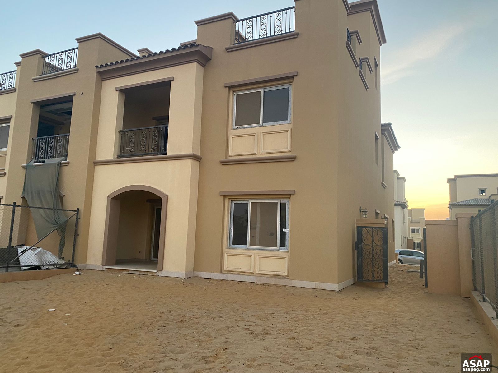 Twin House for Sale in Mivida Compound Twin House for Sale in Mivida Compound