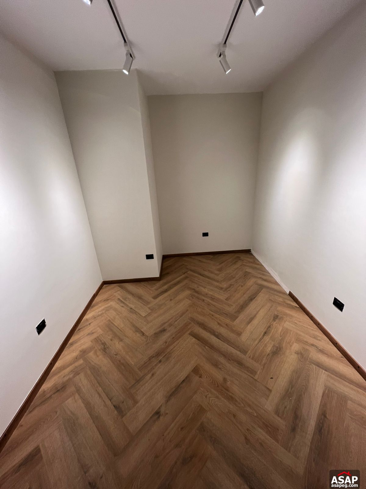 Semi Furnished Apartment for Rent in Silver Palm Semi Furnished Apartment for Rent in Silver Palm