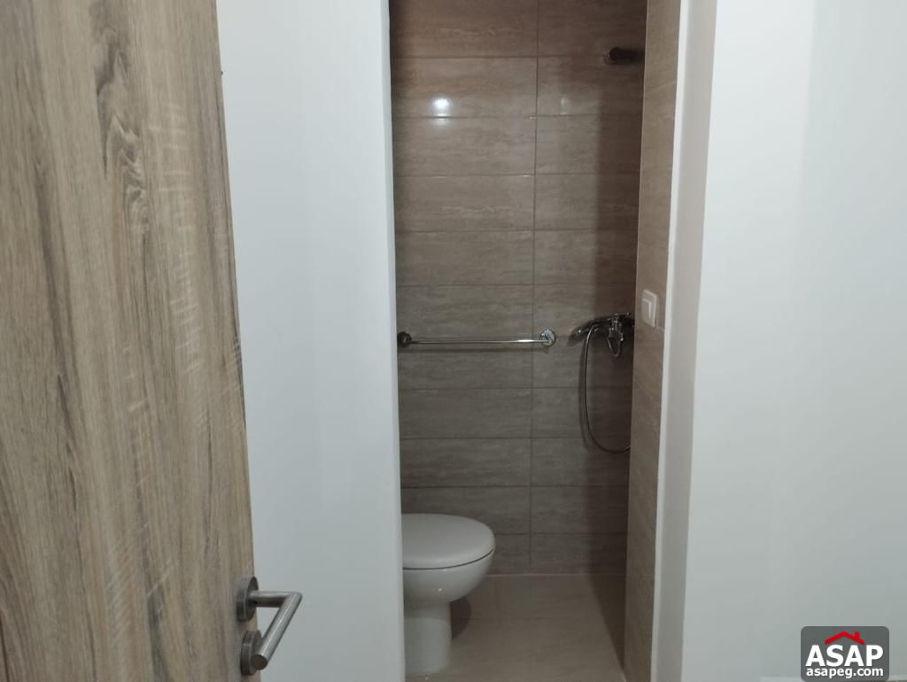 Semi Furnished Apartment for Rent in Fifth Square Semi Furnished Apartment for Rent in Fifth Square