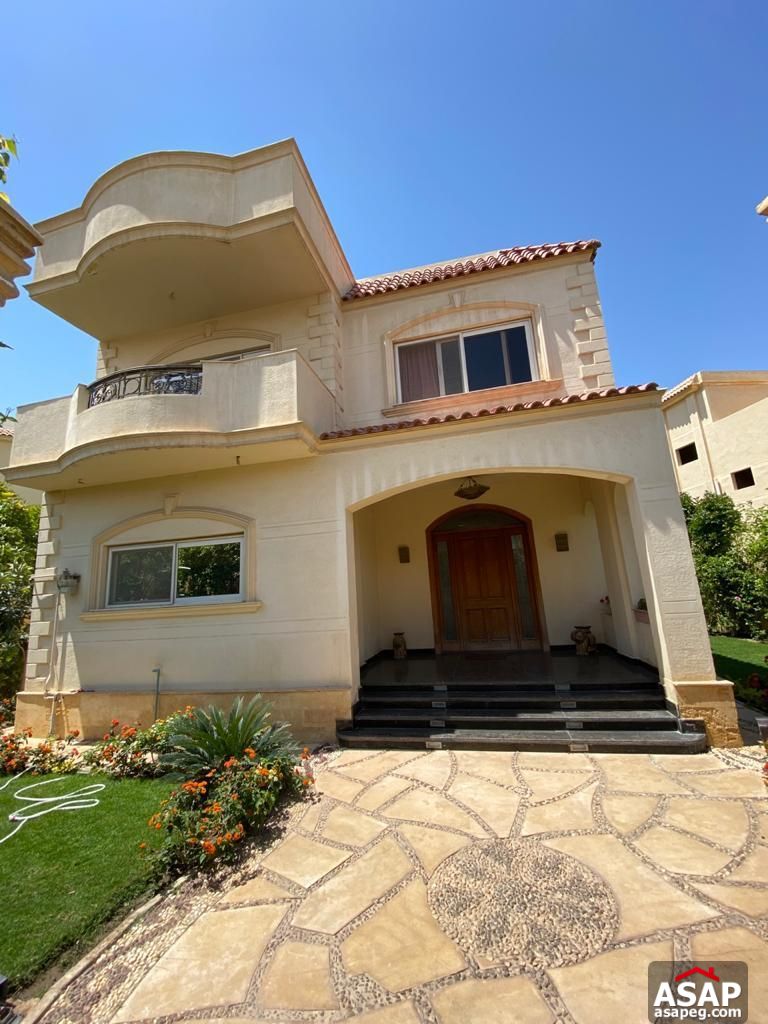 Stand ALone Villa for Sale in Zizinia Gardens
