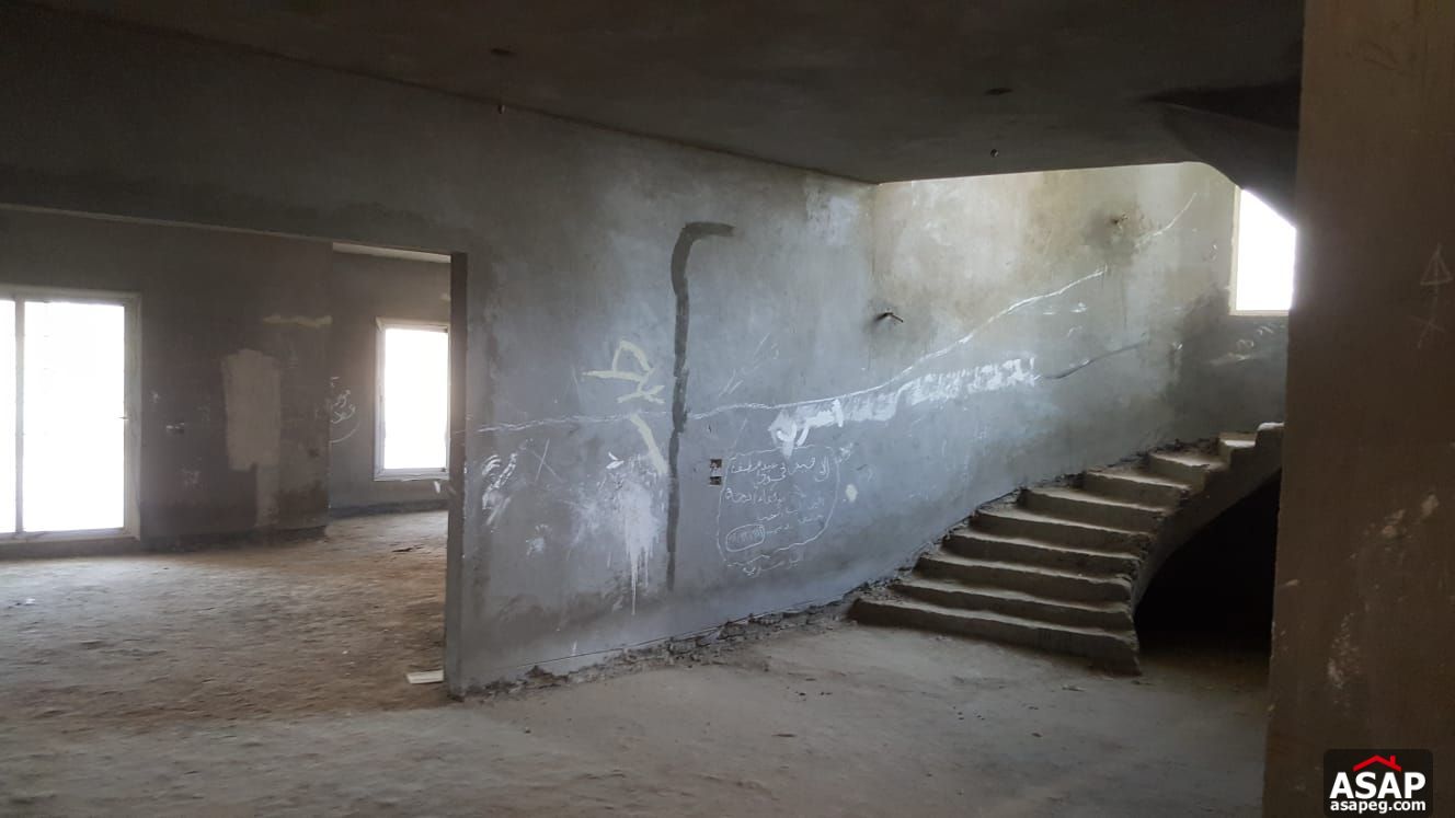 Villa for Sale in Flower Park Compound