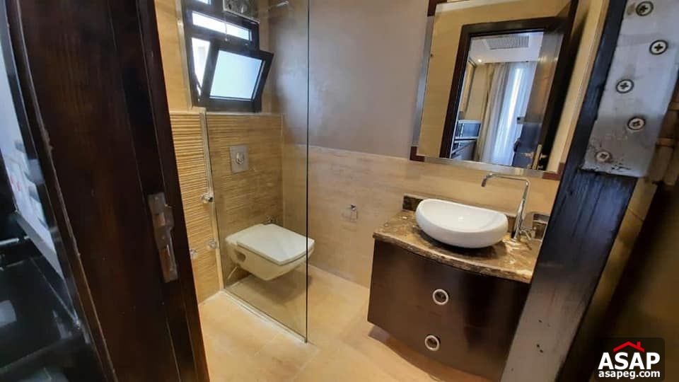 Studio with Roof for Rent in Eastown Compound Studio with Roof for Rent in Eastown Compound