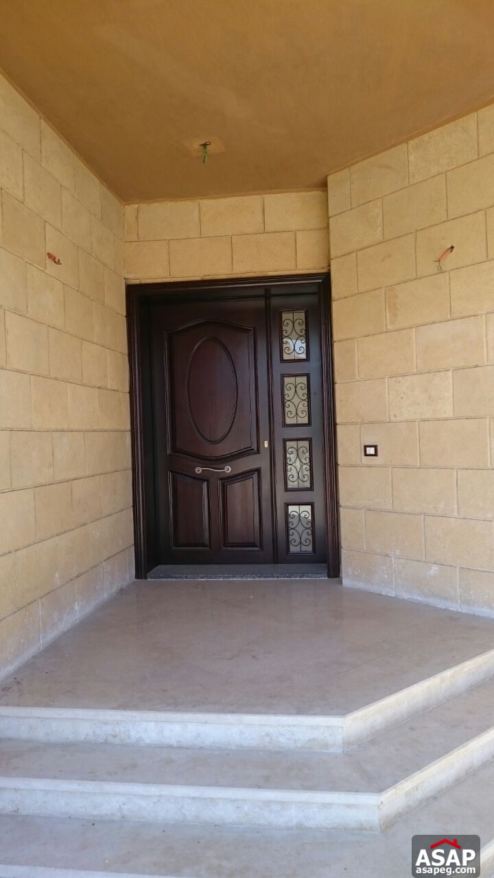 Twin House with Garden for Rent in Bellagio