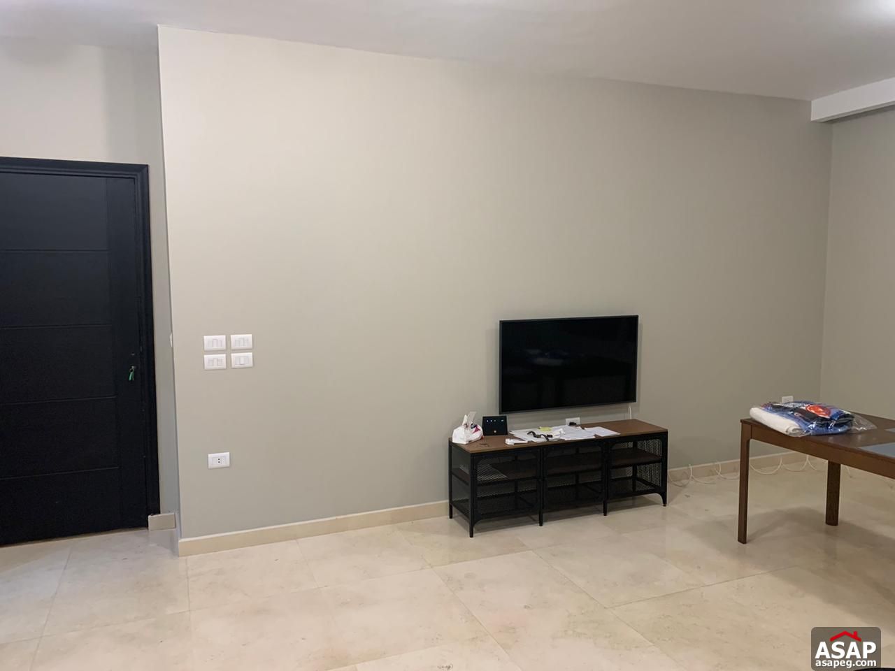 Apartment for Sale in Village Gate Compound Apartment for Sale in Village Gate Compound