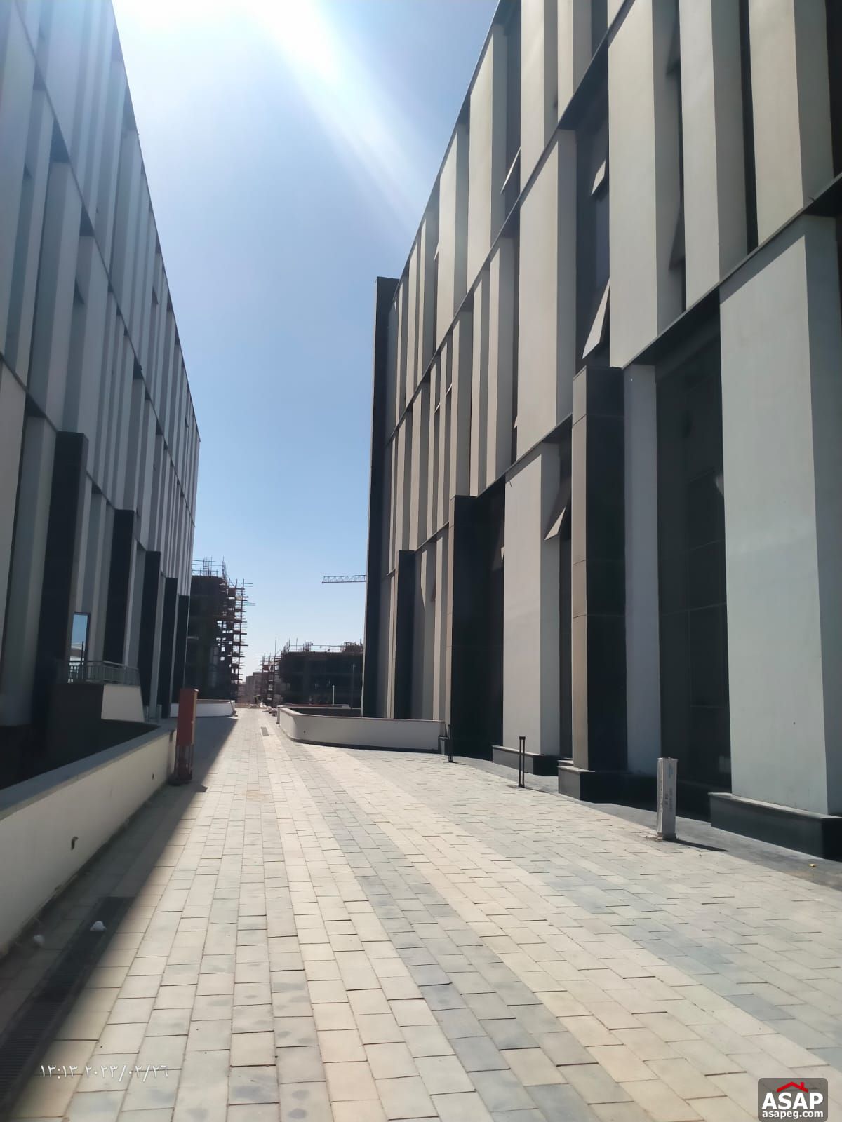 Office for Sale in Hyde Park Compound Office for Sale in Hyde Park Compound