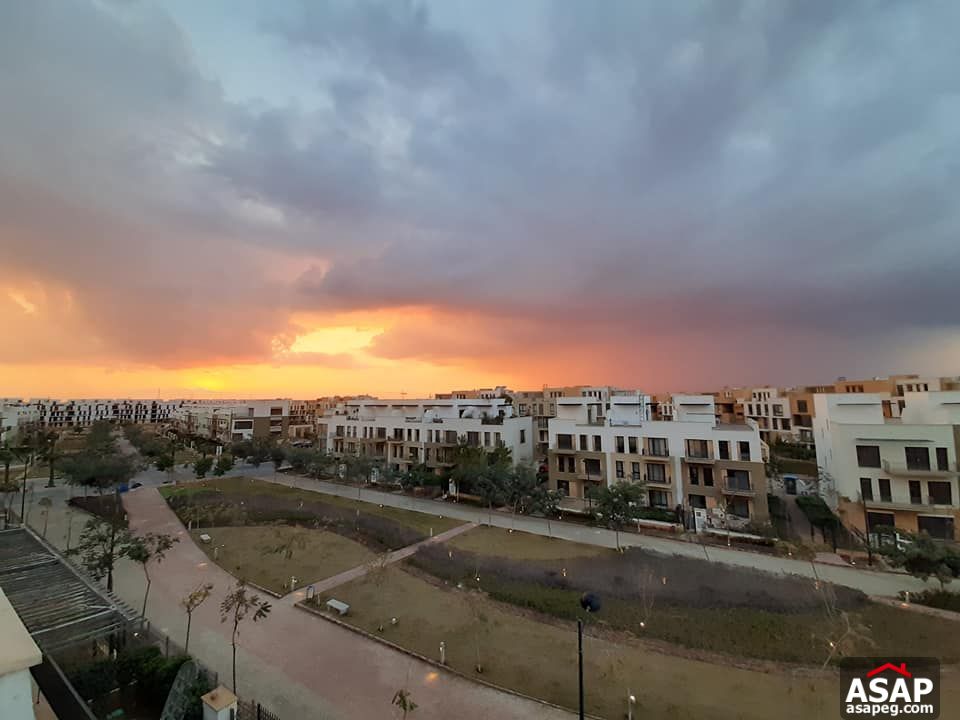 Town House with Garden for Rent in Westown - Sheikh Zayed Town House with Garden for Rent in Westown - Sheikh Zayed