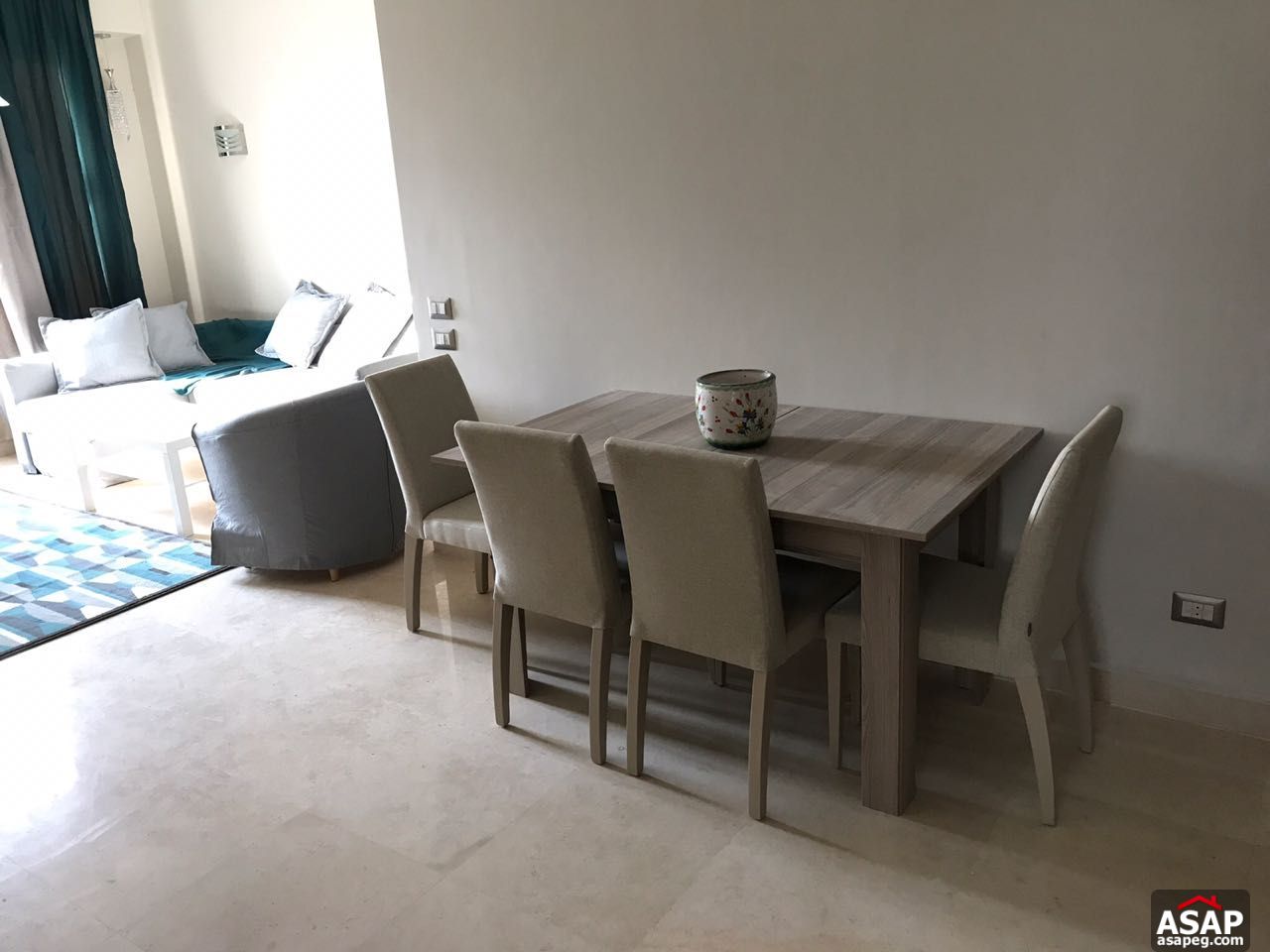 Furnished Studio for Rent in Village Gate