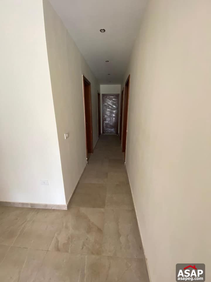 Ground Floor for Rent in Karma Residence - Sheikh Zayed