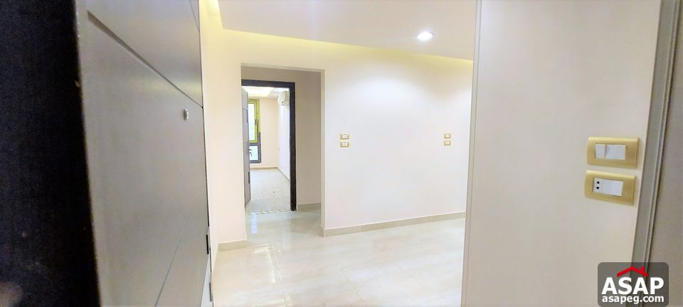 Semi Furnished Apartment in Azad for Rent Semi Furnished Apartment in Azad for Rent