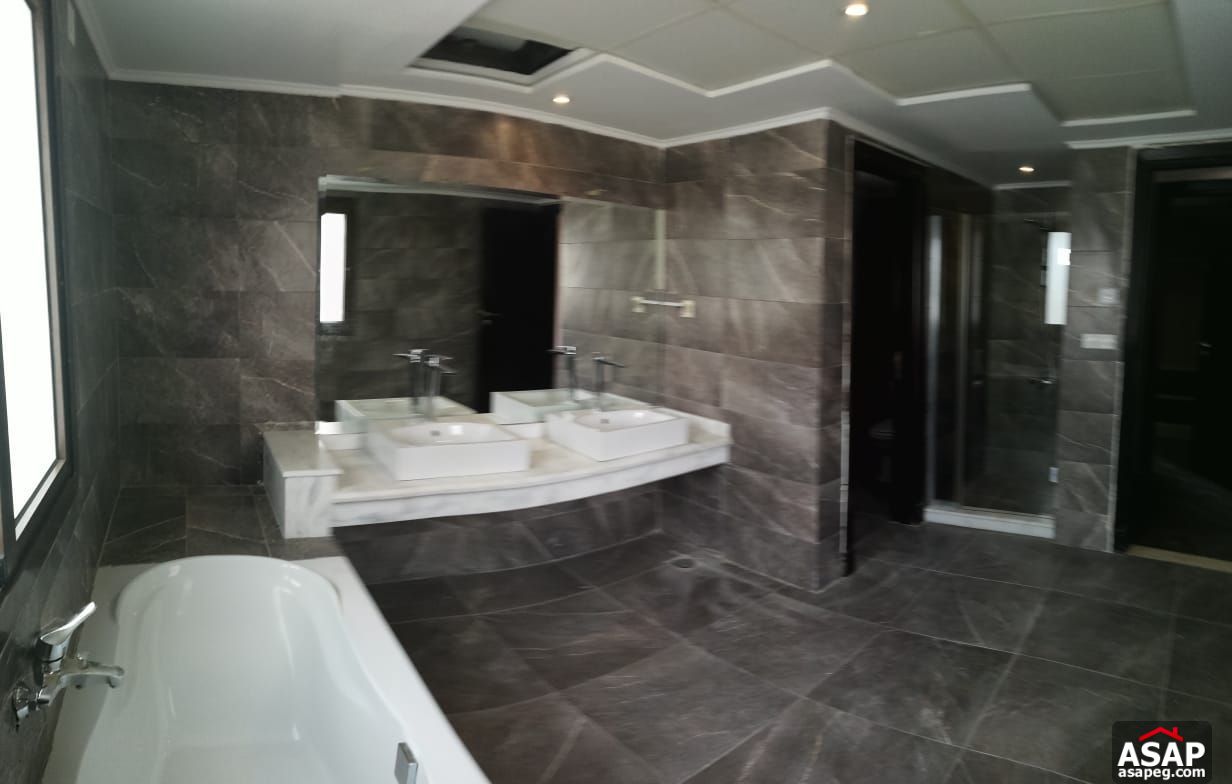 Villa for Sale in New Cairo compounds - Mivida