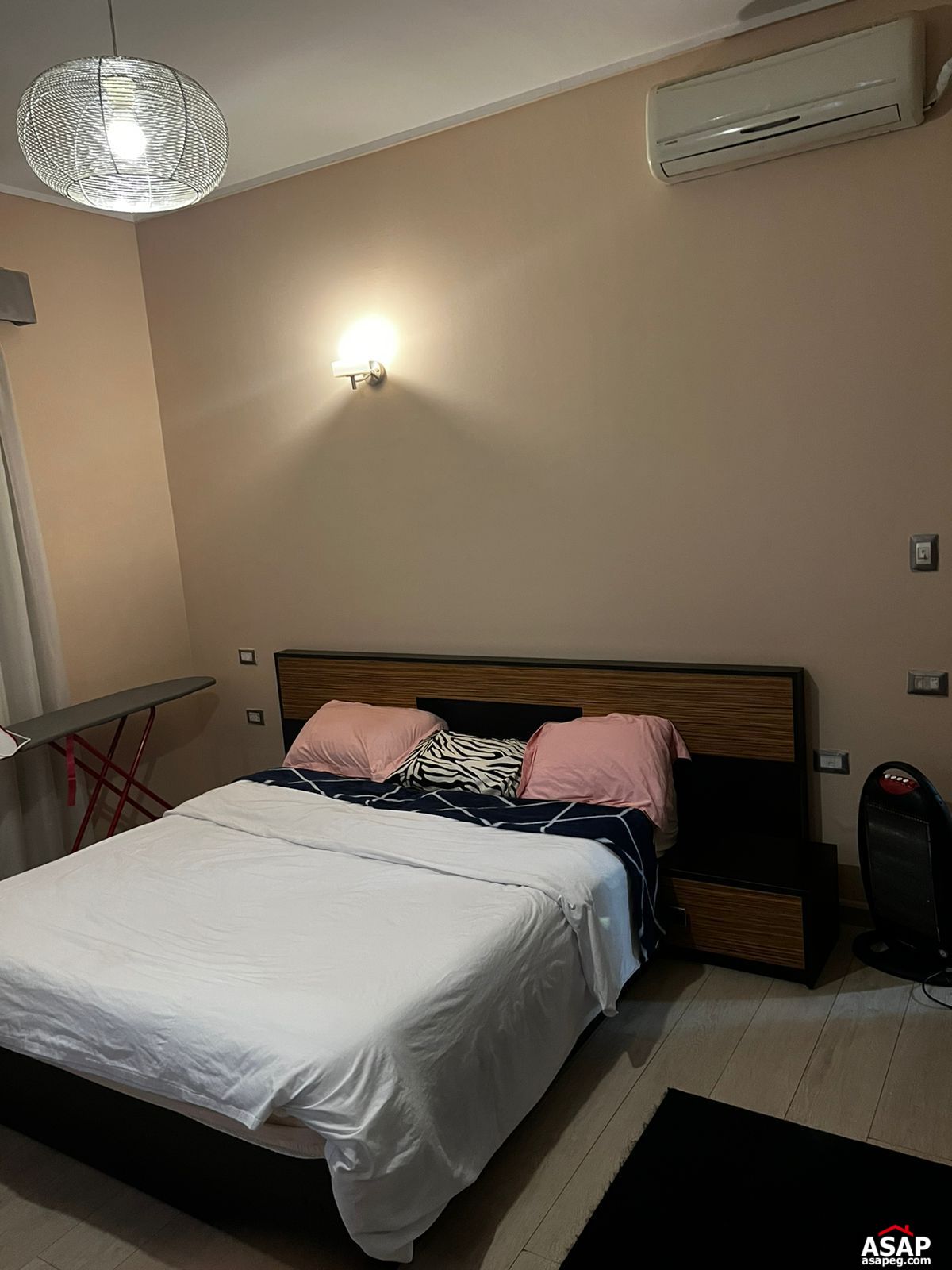 Furnished Studio for Sale in Village Gate Furnished Studio for Sale in Village Gate