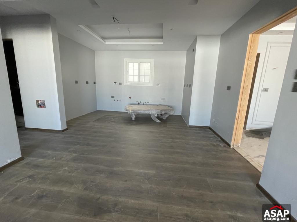 Finished Apartment for Sale in Hyde Park Finished Apartment for Sale in Hyde Park