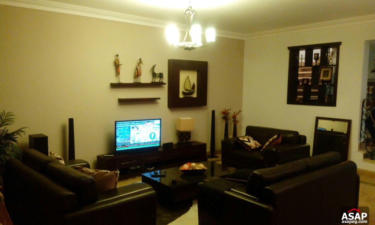 Twin House with Swimming Pool for Rent in Bellagio Twin House with Swimming Pool for Rent in Bellagio