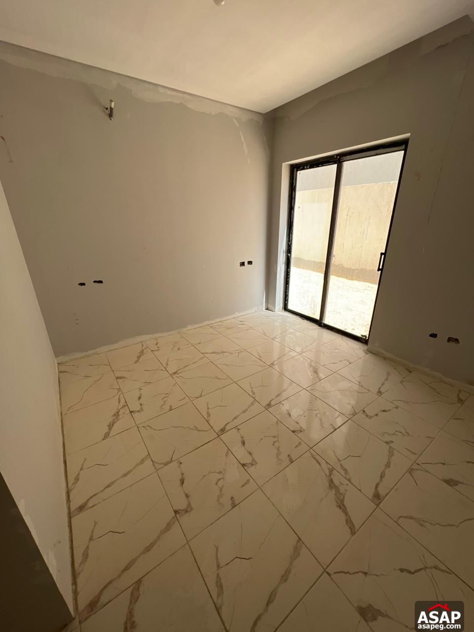 Ground Floor with Pool for Rent in Lake View Residence Ground Floor with Pool for Rent in Lake View Residence