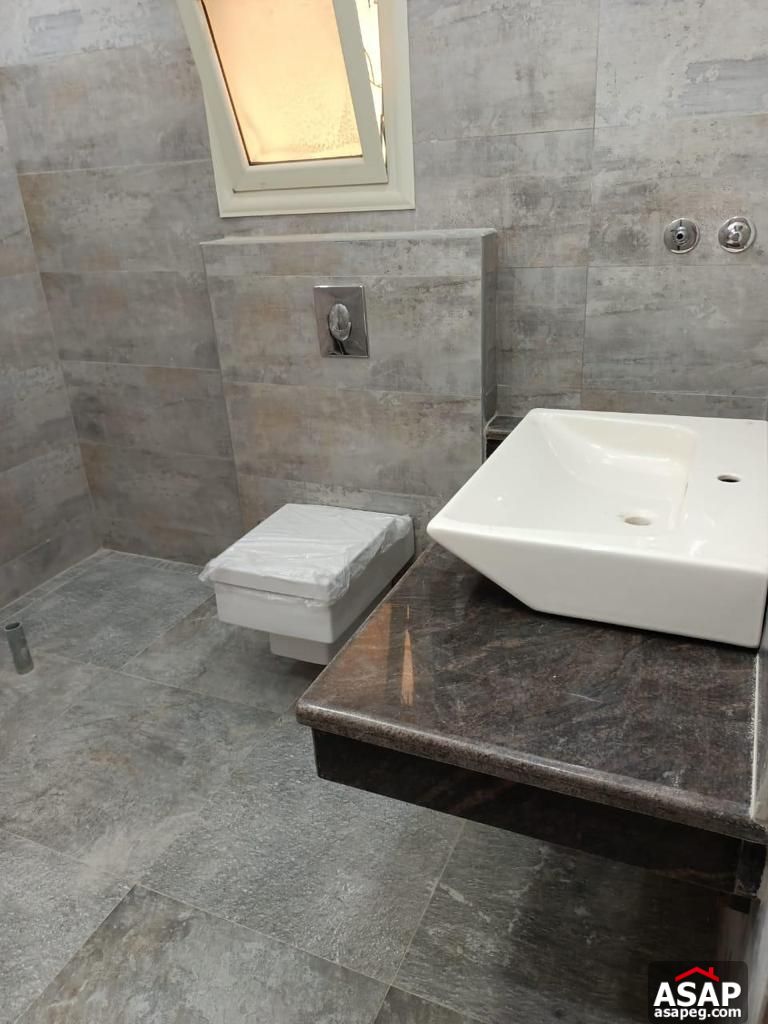 Ground Floor for Rent in Stone Residence Ground Floor for Rent in Stone Residence