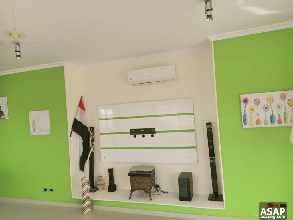 Furnished Senior Chalet for Sale in North Coast Furnished Senior Chalet for Sale in North Coast