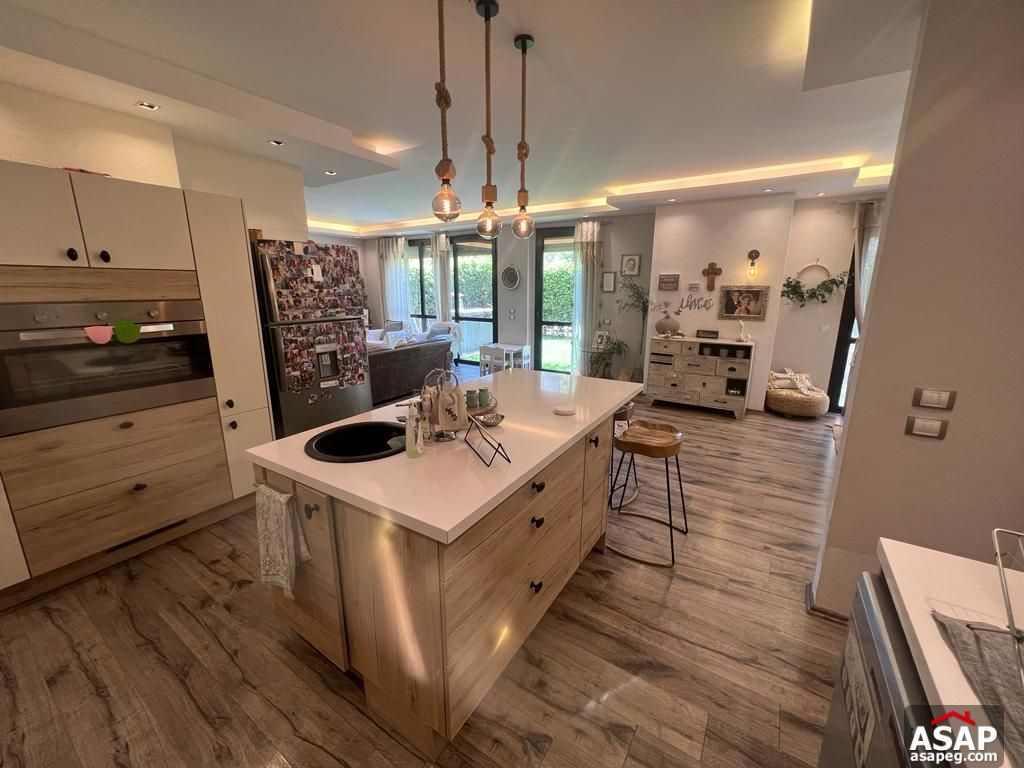 Duplex with Garden for Rent Eastown Duplex with Garden for Rent Eastown