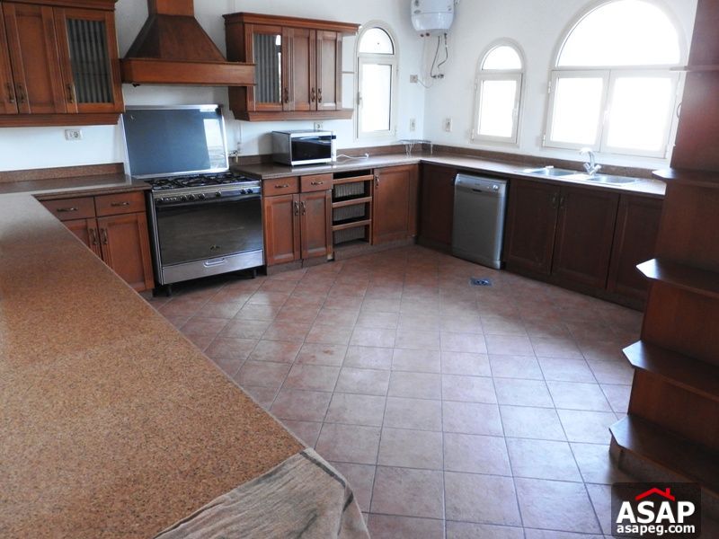 Furnished Apartment with Big Terrace in Katameya Heights